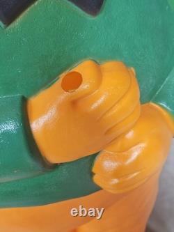 Vintage Don Featherstone Halloween Blow Mold Pumpkin Scarecrow (No Sign) Vintage Don Featherstone Halloween Blow Mold Pumpkin Scarecrow (No Sign)