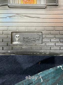 Vintage Don Featherstone Halloween Haunted House Blow Mold