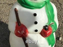 Vintage EMPIRE Lighted CHRISTMAS FROSTY SNOWMAN Blow Mold Green Scarf Yard Decor