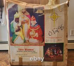 Vintage Empire 3 Wise Men Blow Mold Nativity Set 1980s Lights Work with Box USA
