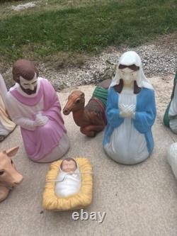 Vintage Empire Blow Mold Christmas Nativity Set 10 Pc Vintage Empire Blow Mold Christmas Nativity Set 10 Pc