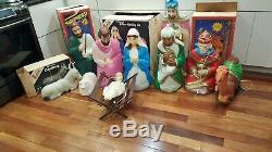 Vintage Empire Blow Mold Nativity Scene 11 Piece Set some in box