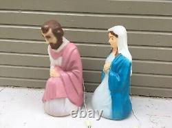 Vintage GENERAL FOAM LIGHTED BLOW MOLD MARY & JOSEPH NATIVITY SET 26 USA