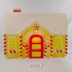 Vintage GINGERBREAD HOUSE Blow Mold Union Products Don Featherstone 23x18x4
