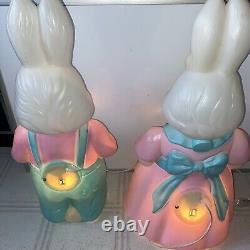 Vintage General Foam Plastics 25 Mr & Mrs Easter Bunny Blow Mold Pair-Lighted