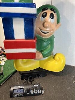 Vintage General Foam Plastics 34 Elf With Stack Of Presents Blowmold