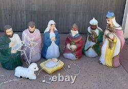 Vintage General Foam Plastics Blow Mold 9-Piece Nativity Manger Scene