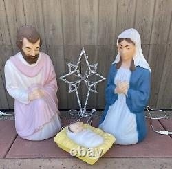 Vintage General Foam Plastics Blow Mold 9-Piece Nativity Manger Scene