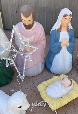 Vintage General Foam Plastics Blow Mold 9-Piece Nativity Manger Scene