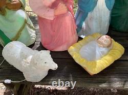 Vintage General Foam Plastics Christmas Nativity Blowmold Set Local Pick-Up Only