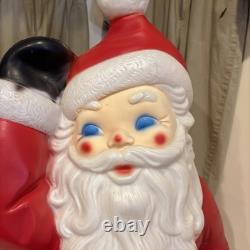 Vintage General Foam Plastics Santa Claus Waving Blow Mold Lighted 40