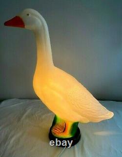 Vintage Gladys Goose Blow Mold Electric Lamp with Metal Base