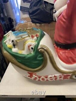 Vintage Grand Venture Santa Sleigh Reindeer Christmas Blow Mold Full Size Decor