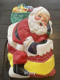 Vintage L. A. Goodman Christmas Vacuform Mold Flatback # 31J Chimney Santa 1954