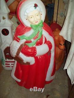 Vintage Light Up Blow Mold Material Mrs Santa Claus 38 High