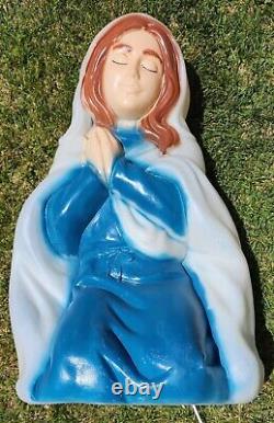 Vintage Mary Joseph Jesus 3 Piece Blow Mold Nativity Set Christmas Glow Plastic