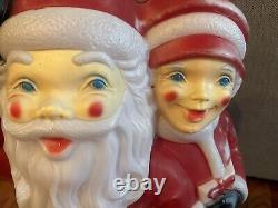 Vintage Mr & Mrs Santa Claus Light Up Blow Mold Christmas Decoration 1978