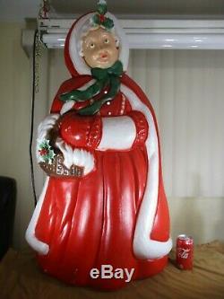 Vintage Mrs. Claus with Holly Lighted Christmas Blow Mold Decor General Foam 40