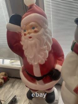 Vintage Santa Claus Blow Mold (Waving Santa). Free Shipping
