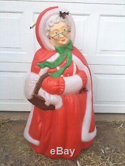 Vintage Santa's Best Mrs Santa Claus Christmas Blow mold 40 Light Up Blowmold