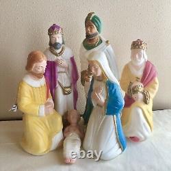 Vintage Small Table Top Nativity Set Christmas Blow Mold Plastic Lighted 6 Piece