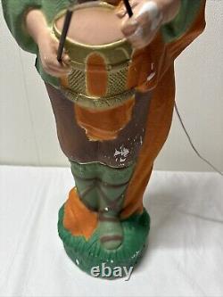 Vintage TPI LITTLE DRUMMER BOY Blow Mold 30 Tall with drumsticks Canada 4955 XMAS