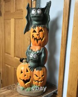 Vintage Trendmaster Bat and Pumpkin Totem Stack Halloween Foam Mold 1993 Vintage Trendmaster Bat and Pumpkin Totem Stack Halloween Foam Mold 1993