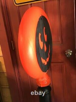 Vintage Union Products Halloween Silhouette Moon Blow Mold Light Lamp Post