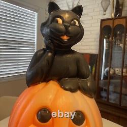Vintage large 34 black cat and pumpkin blow mold halloween light up Yard decor