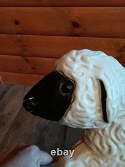 Vtg. 1989 Union Products 2 White Lambs & 1 Black Sheep Blow Mold Rare No Lights Vtg. 1989 Union Products 2 White Lambs & 1 Black Sheep Blow Mold Rare No Lights