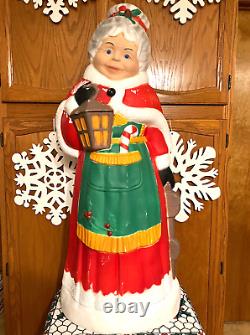 Vtg 37 Tpi Mrs Santa Claus Holding Lantern Christmas Blow Mold Light Yard Decor