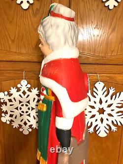 Vtg 37 Tpi Mrs Santa Claus Holding Lantern Christmas Blow Mold Light Yard Decor