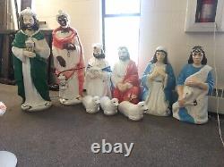 Vtg General Foam Blow Mold Nativity Set 9 Pc Lighted Christmas Lawn decoration