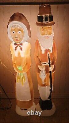 Vtg PAIR DON FEATHERSTONE THANKSGIVING PILGRIM BLOW MOLDS 34 MAN WOMAN 1996