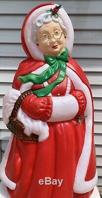 Vtg Santa's Best Mrs. Santa Claus Christmas Blowmold Light Up Yard Decor -EUC