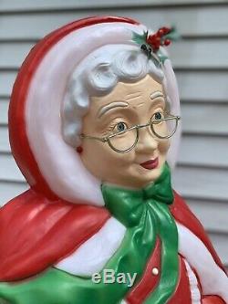 Vtg Santa's Best Mrs. Santa Claus Christmas Blowmold Light Up Yard Decor -EUC