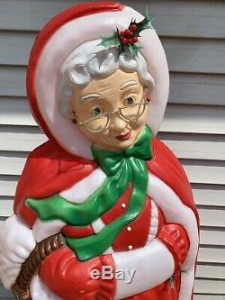 Vtg Santa's Best Mrs. Santa Claus Christmas Blowmold Light Up Yard Decor -EUC